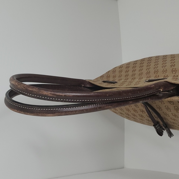 Dooney & Bourke Women Handbag, Large, Brown - Picture 7 of 15